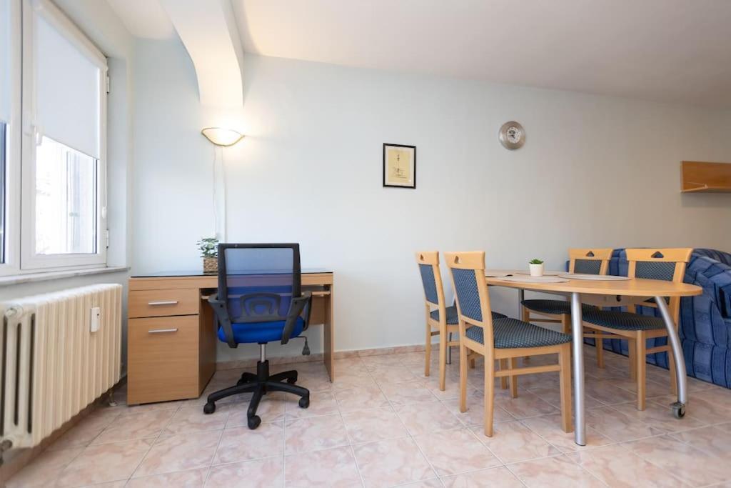 Sunny & Convenient On Dondoukov Blvd, 1 Bdr Zaimov Apartment Sofia Exterior photo